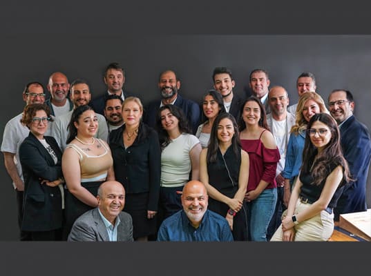 CHIC SPACE DESIGNS Team